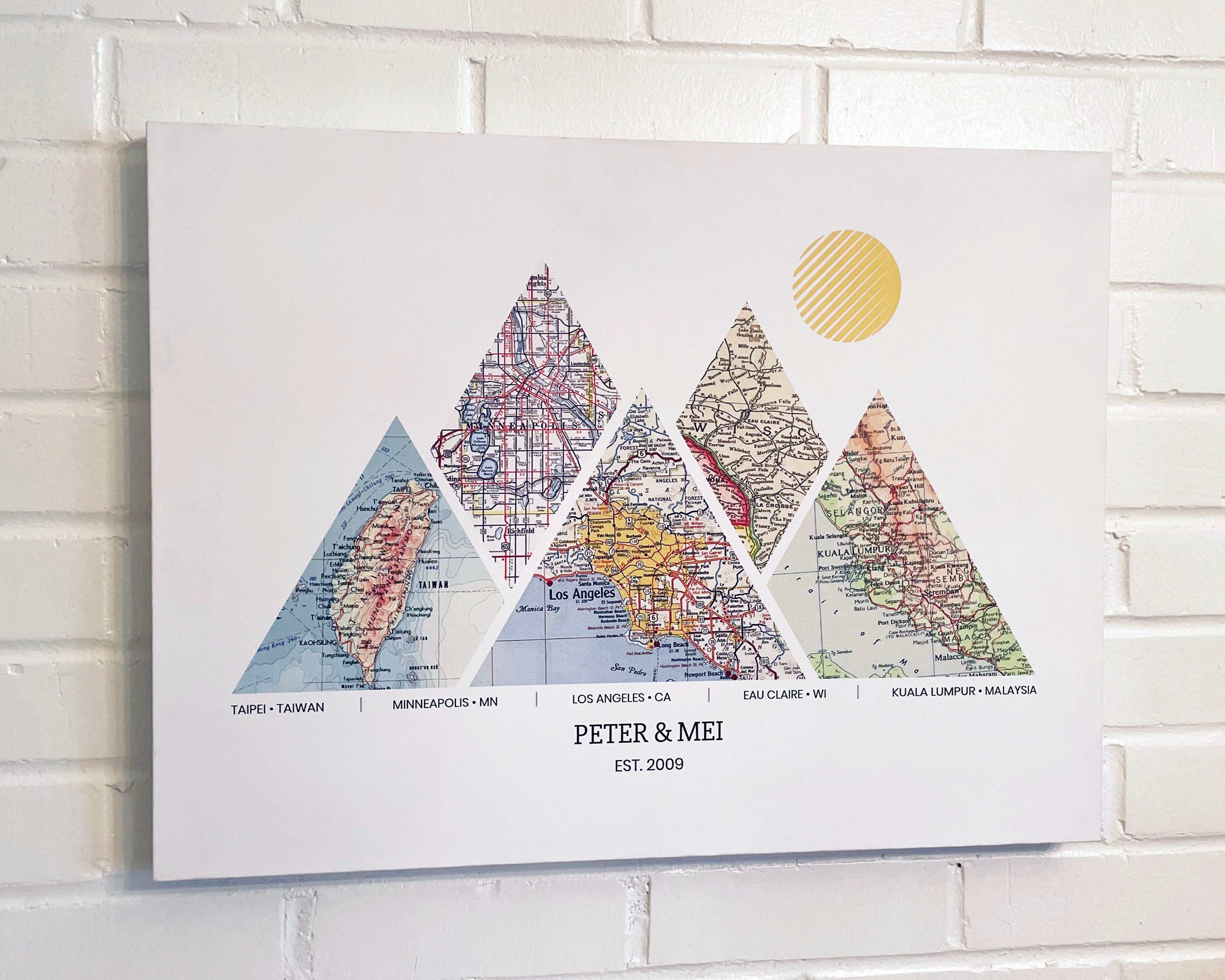 [Canvas Wrap|24x18|5 Maps] Mountain shaped relief with insert maps.